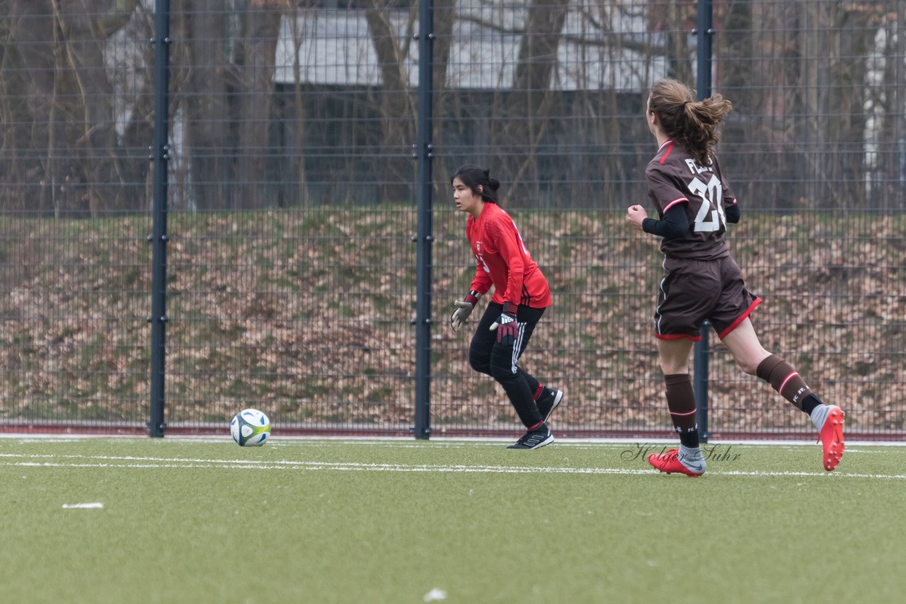 Bild 240 - B-Juniorinnen Walddoerfer - St.Pauli : Ergebnis: 4:1